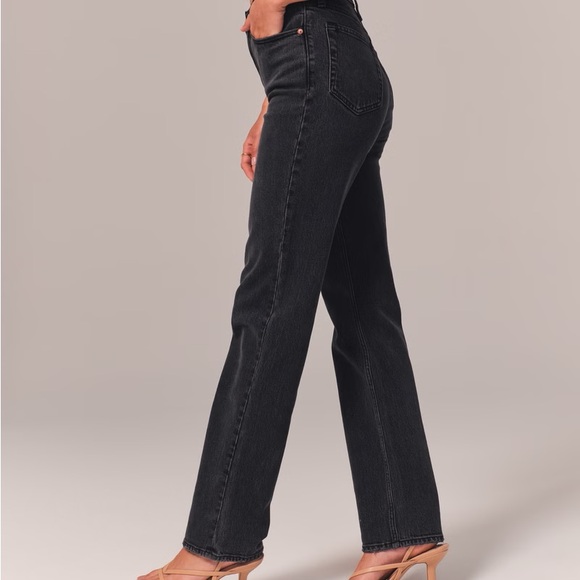 NWT Abercrombie & Fitch 90s ultra high rise straight asymmetrical fly black - Picture 3 of 12